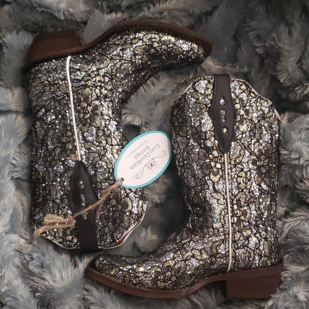 Real handcrafted cowgirl boots NIB